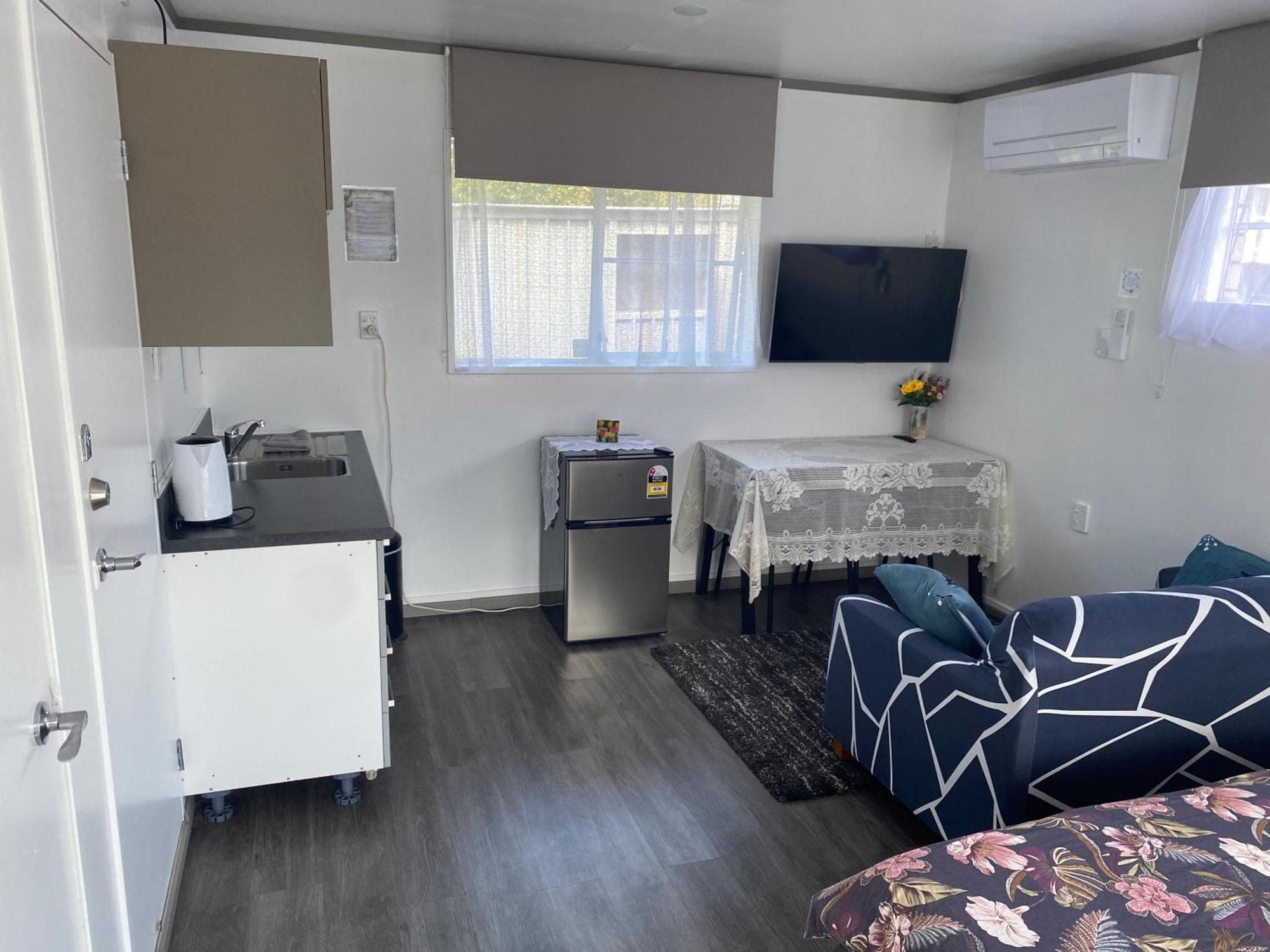 המילטון Self Contained En-Suite Private Bathroom, Private Entrance, Close To Shops & Hospital Homestay מראה חיצוני תמונה
