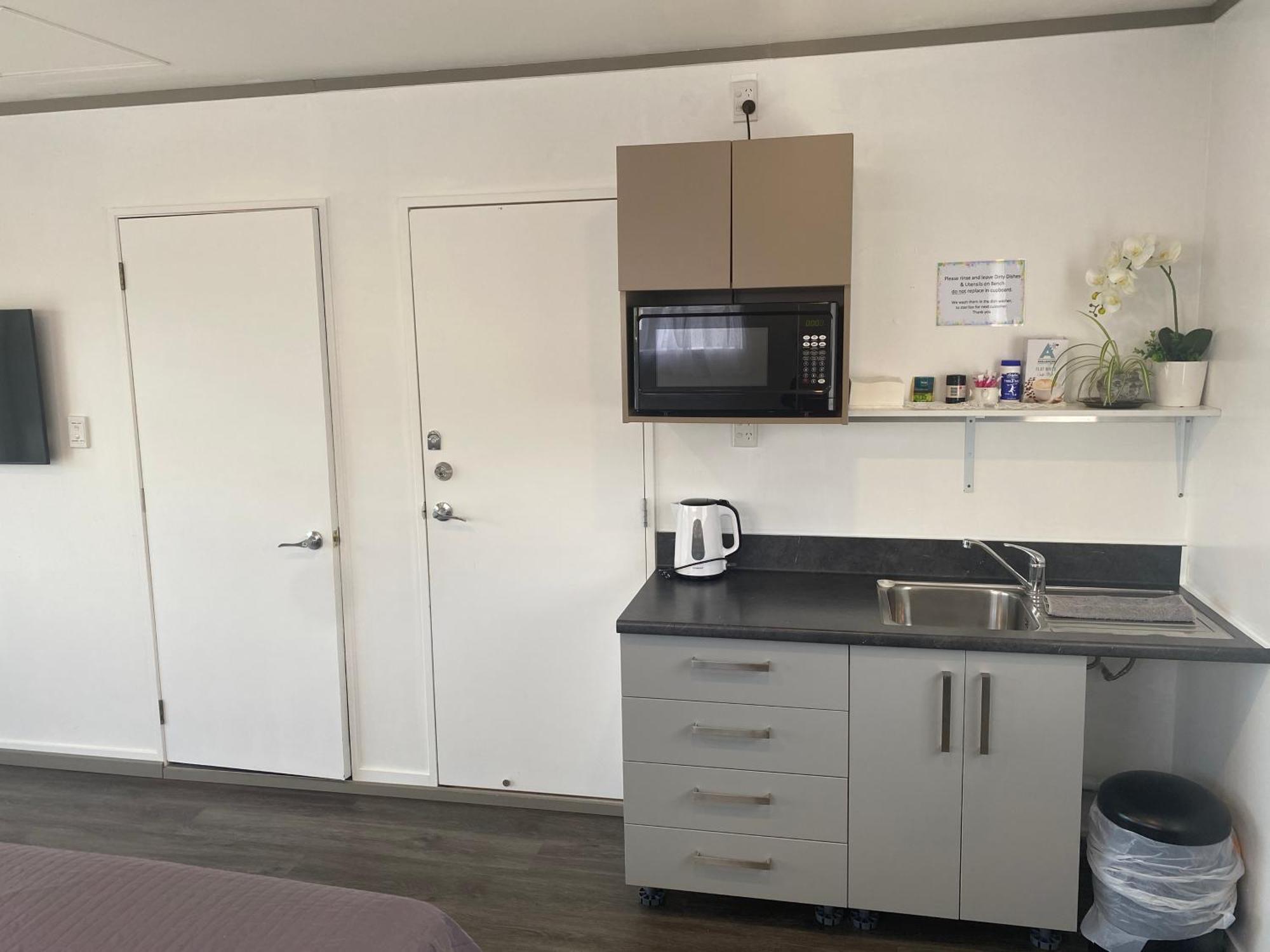 המילטון Self Contained En-Suite Private Bathroom, Private Entrance, Close To Shops & Hospital Homestay מראה חיצוני תמונה